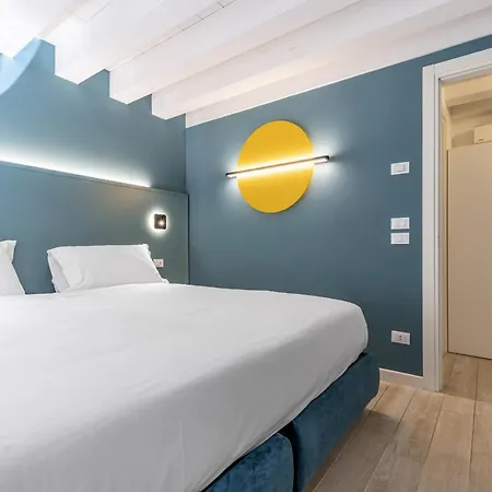 Ca' San Carlo By Wonderful Italy Apartment