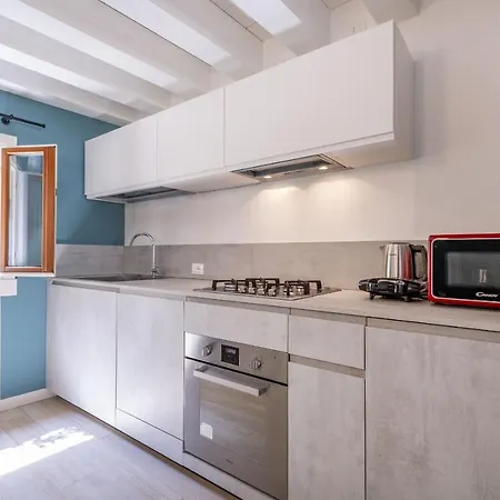Ca' San Carlo By Wonderful Italy Apartment Venice