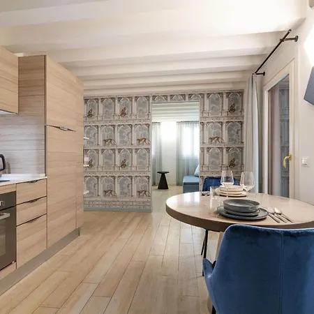 Ca' San Carlo By Wonderful Italy Apartment Venice