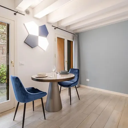 Ca' San Carlo By Wonderful Italy Apartment